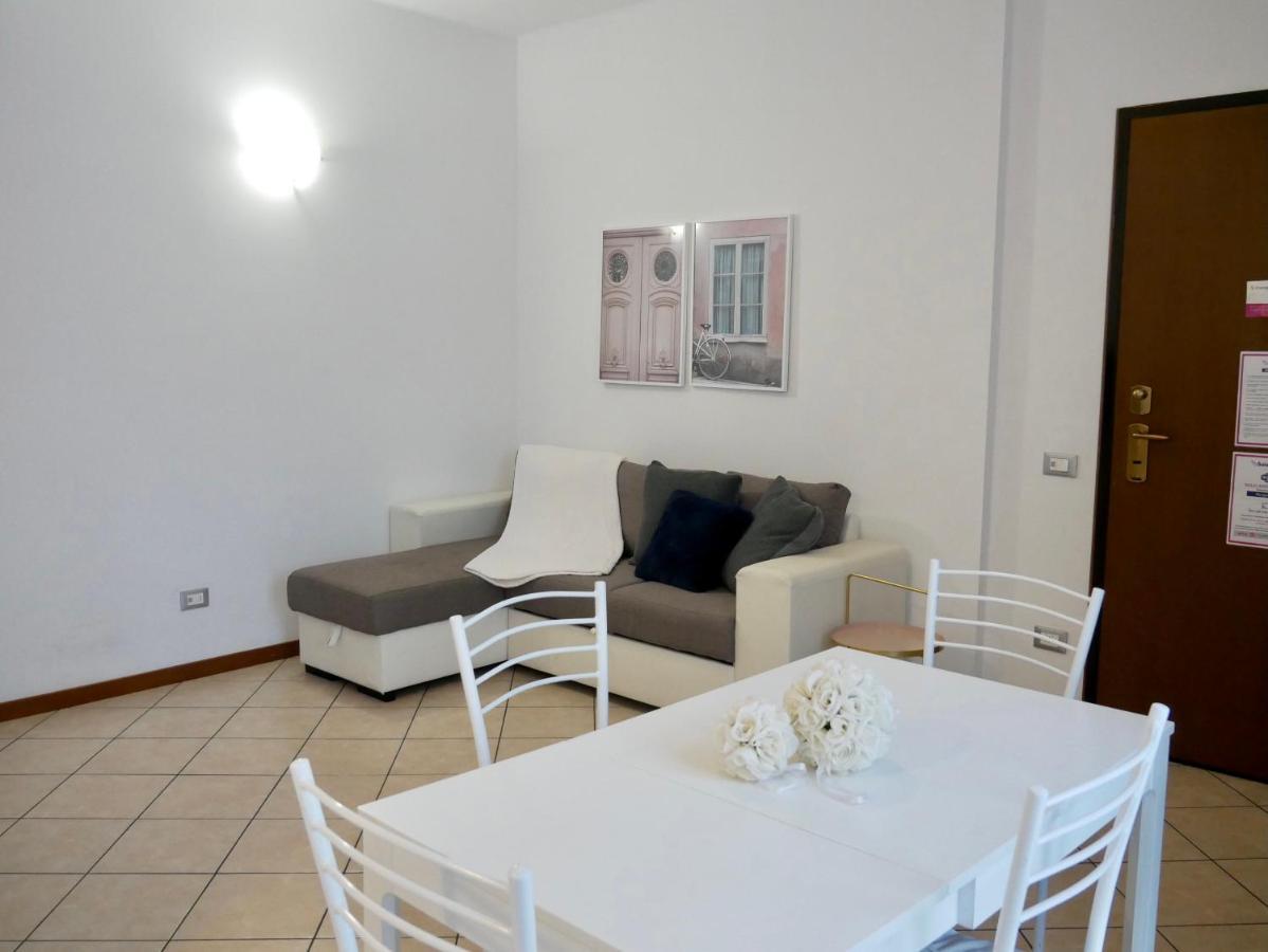 Diadema Pink - Immobili E Soluzioni Rent Διαμέρισμα Μπέργκαμο Εξωτερικό φωτογραφία